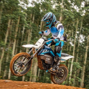 cf-moto XC-5E